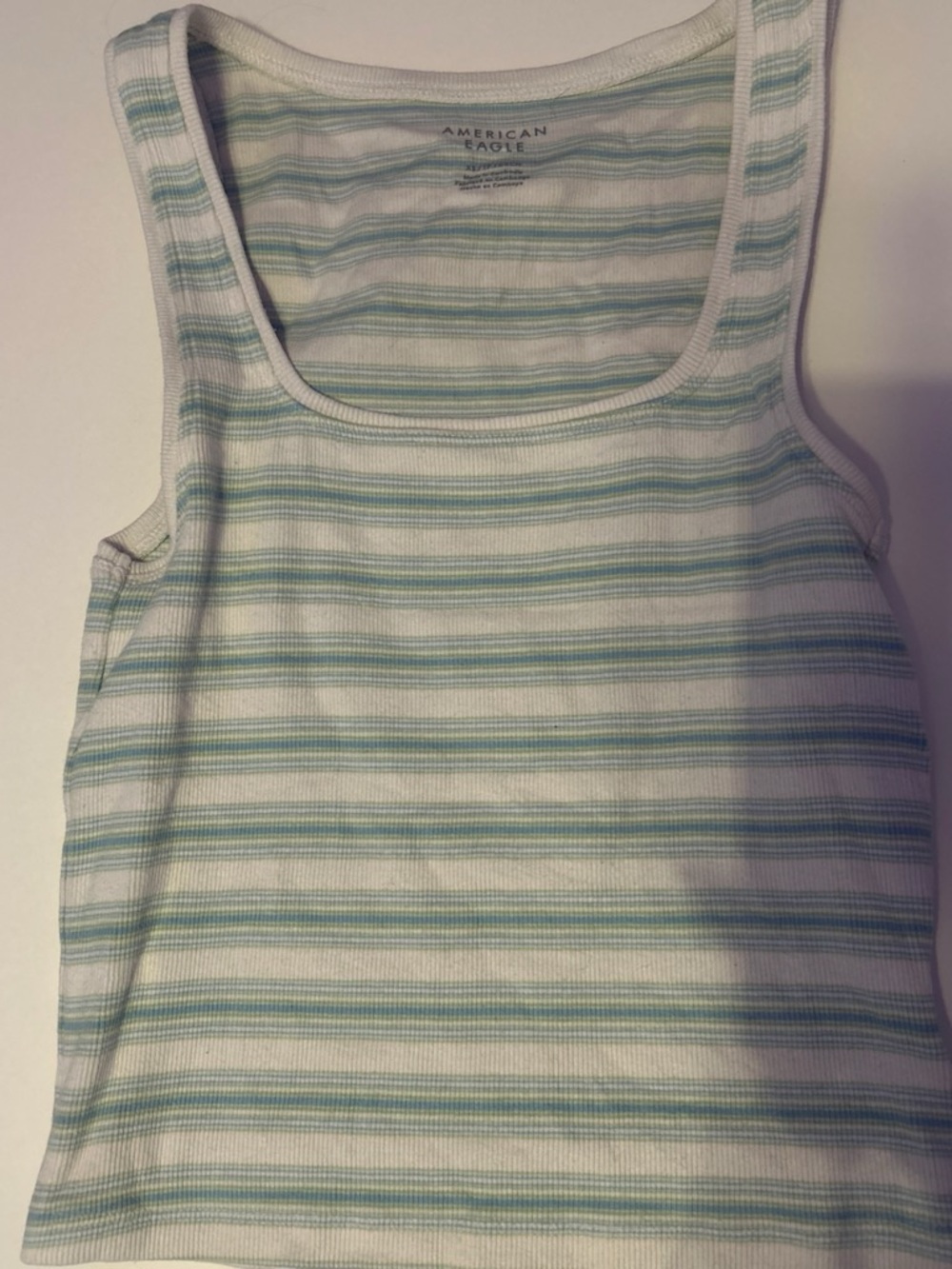 american eagle tanktop